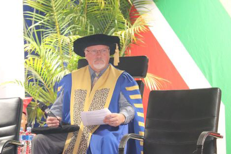 Dr Etienne van Wy Executive